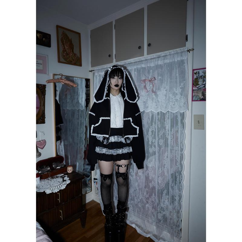 Runway Model Thigh Highs - Black
