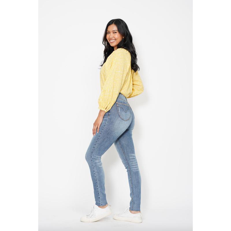 Judy Blue Tummy Control Shield Pocket Skinny Jeans