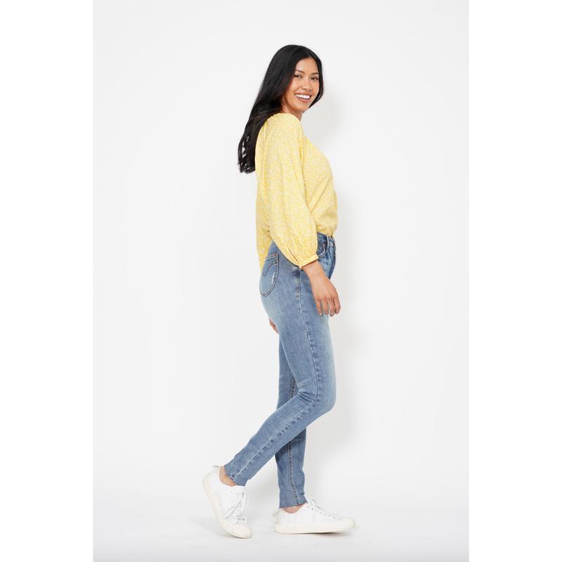 Judy Blue Tummy Control Shield Pocket Skinny Jeans