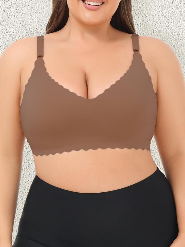 Plus Size Solid Scallop Trim Wireless Bra with Removable Pads Design, Adjustable Strap Push Up Bralette, Lingerie for Women, Women's Lingerie for All Seasons