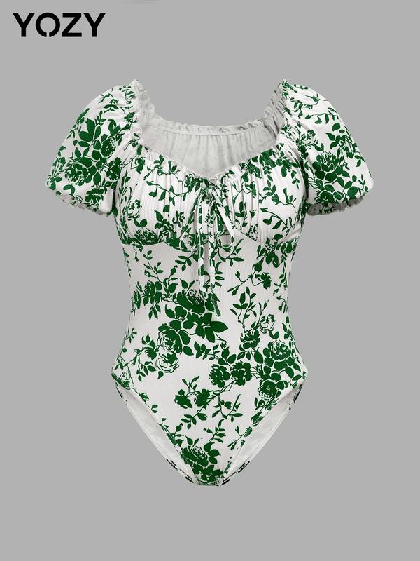 YOZY [3 colors] Ditsy Floral Print Frill Trim Puff Sleeve Bodysuit  Elegant Sweetheart Neck Short Sleeve Snap Button Crotch Bodysuit, 2024 Women's Summer Outfits for Daily Wear