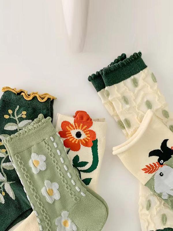 Women's Vintage Floral Print Crew Socks, Fashion Casual Comfy Breathable Socks, Women Socks for All Seasons Daily Wear