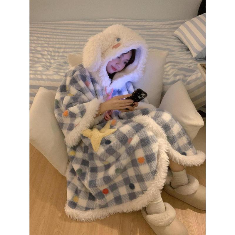 Fashion Graceful and Cute Cartoon Animal Big Dog Ear Plush Hooded Coral Velvet Night-Robe Women's New Thickened Warm Loungewear Advanced Trend