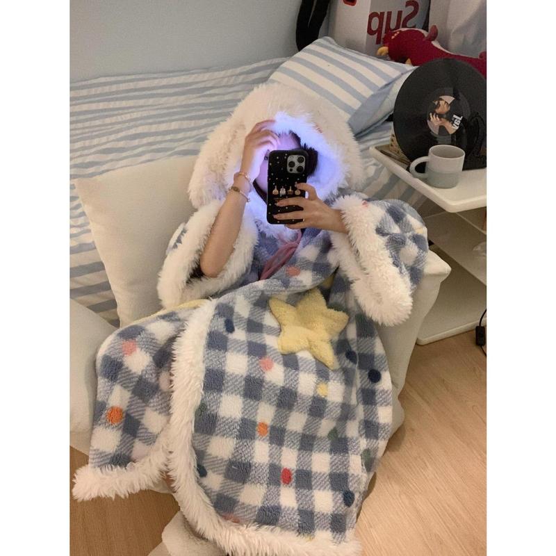 Fashion Graceful and Cute Cartoon Animal Big Dog Ear Plush Hooded Coral Velvet Night-Robe Women's New Thickened Warm Loungewear Advanced Trend