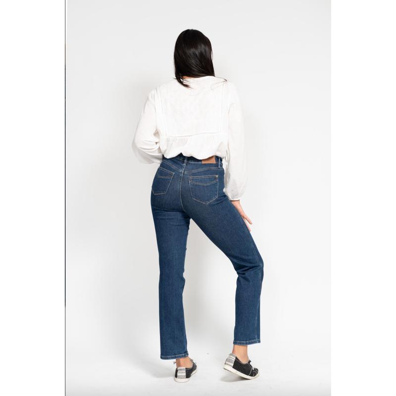 Judy Blue Tummy Control Classic Straight Leg Jeans