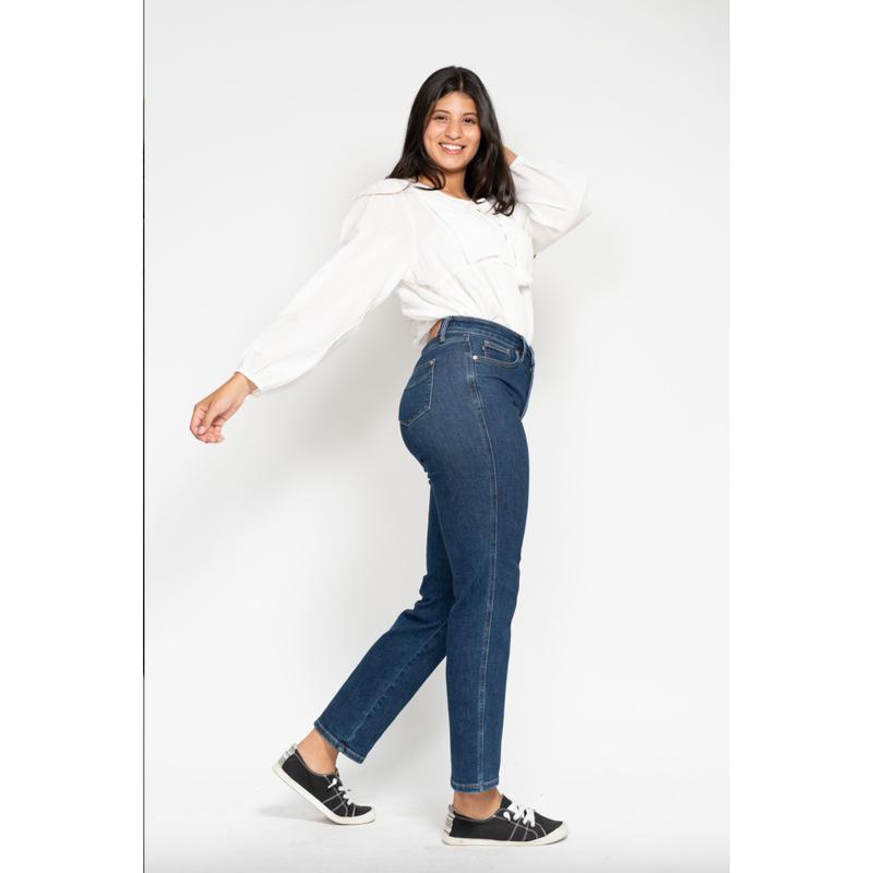 Judy Blue Tummy Control Classic Straight Leg Jeans