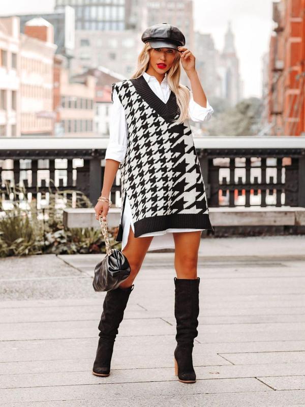 Women's Houndstooth Print Split Hem Sweater Vest, Casual V Neck Sleeveless Knitwear Top for Fall & Winter, Fashion Women's Knit Clothing for Daily Wear