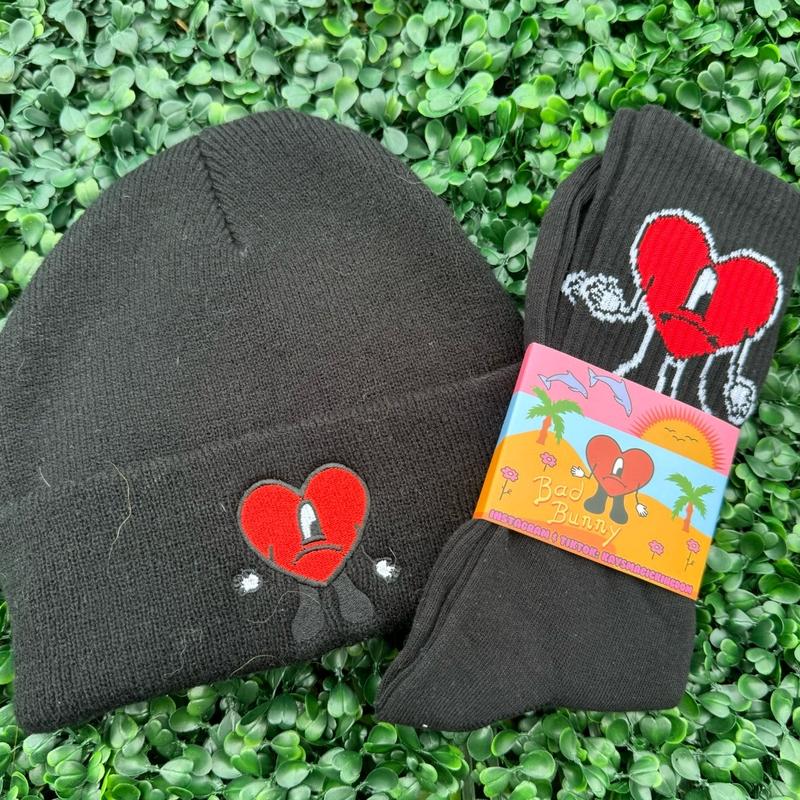 Benito beanie and socks