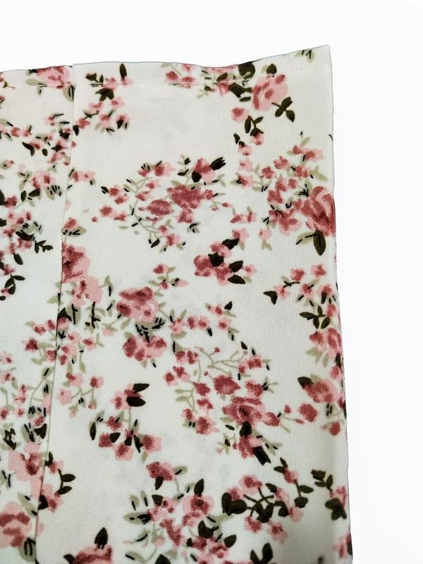 Women's Ditsy Floral Print Split Thigh A Line Vintage Skirt, Boho Fashion High Waist Midi Skirt for Beach Vacation Holiday, Ladies Bottoms for All Seasons, Skirts for Women, Summer Outfits 2024
