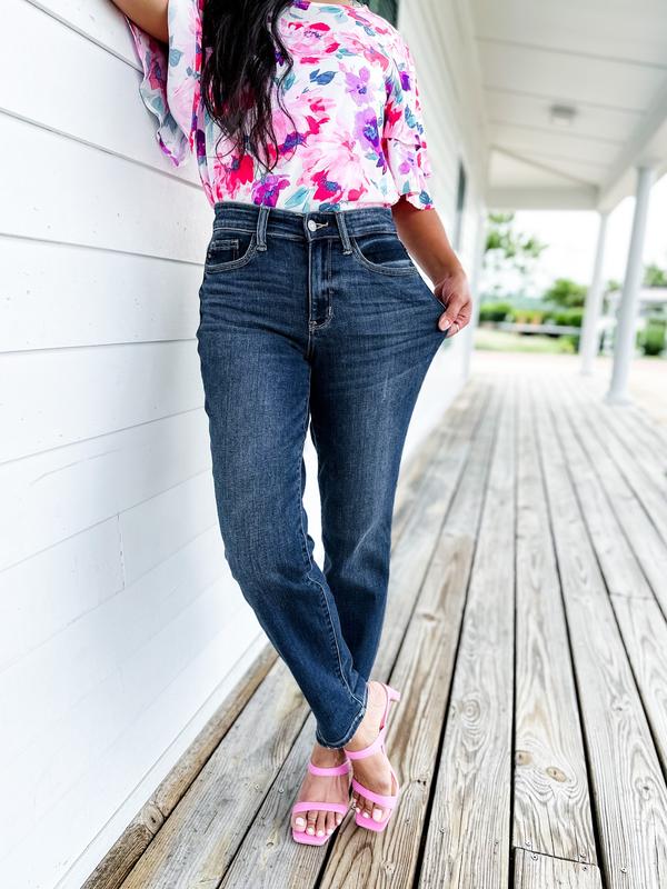 Judy Blue My Favorite Boyfriend Mid Rise Dark Wash Non Distressed Cuffed Boyfriend Jeans