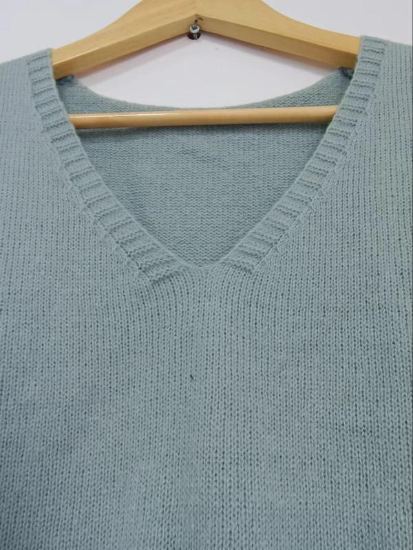 Women's Plain V Neck Sweater Vest, Casual Sleeveless Jumper Vest for Daily Wear, Ladies Clothes for All Seasons