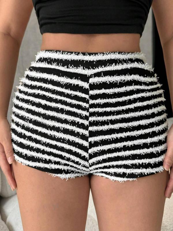 Women's Fuzzy Striped Print High Waist Shorts, Casual Comfy Skinny Shorts for Daily Wear, Ladies Bottoms for Summer