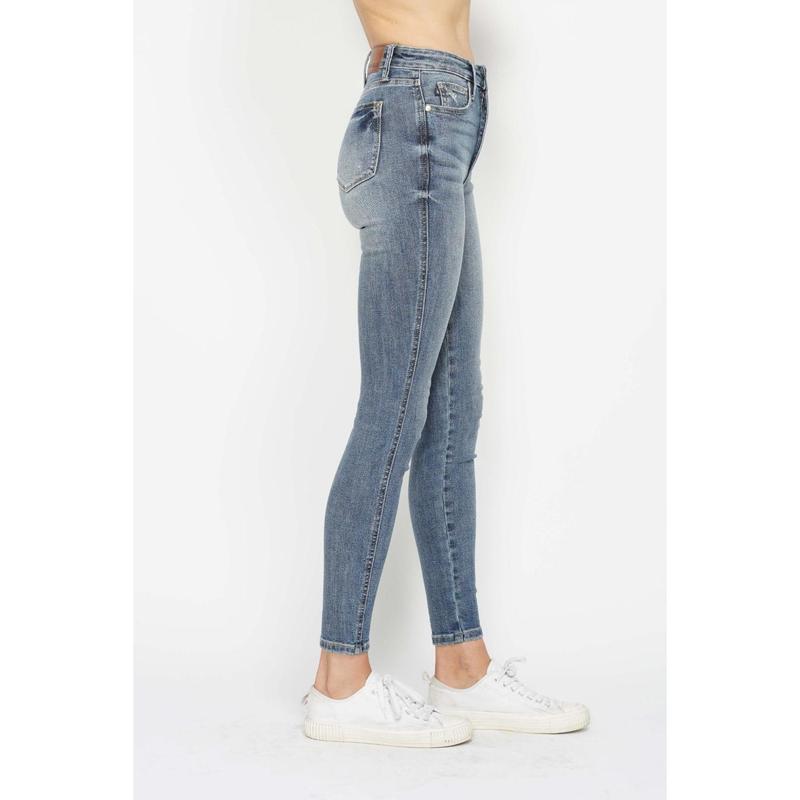 Judy Blue Full Size Tummy Control Contrast Wash Skinny Jeans Casual Womenswear