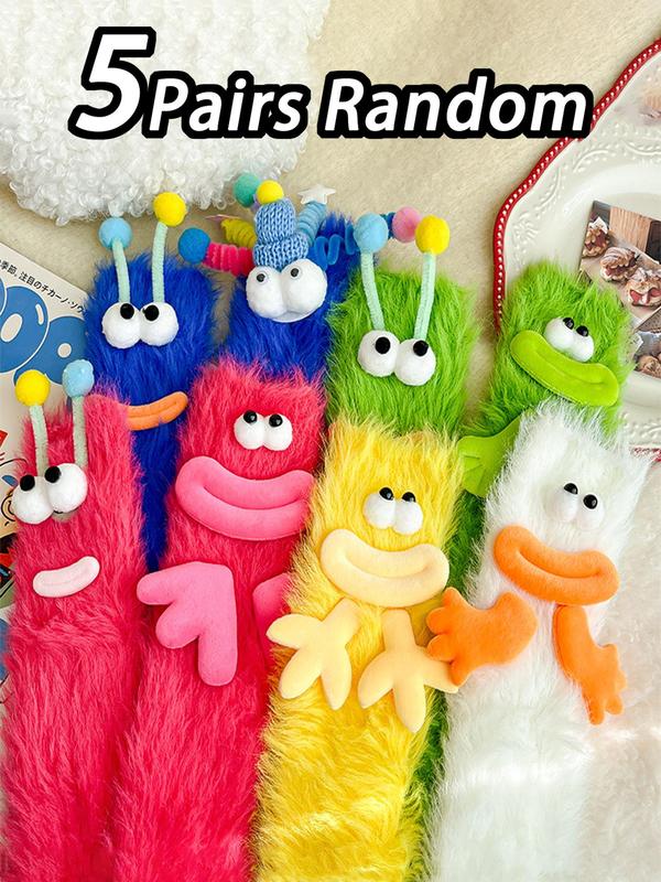 Random Women's 3D Cartoon Decoration Fuzzy Socks, Cute Soft Comfy Crew Socks for Fall & Winter, Women's Socks for Daily Wear