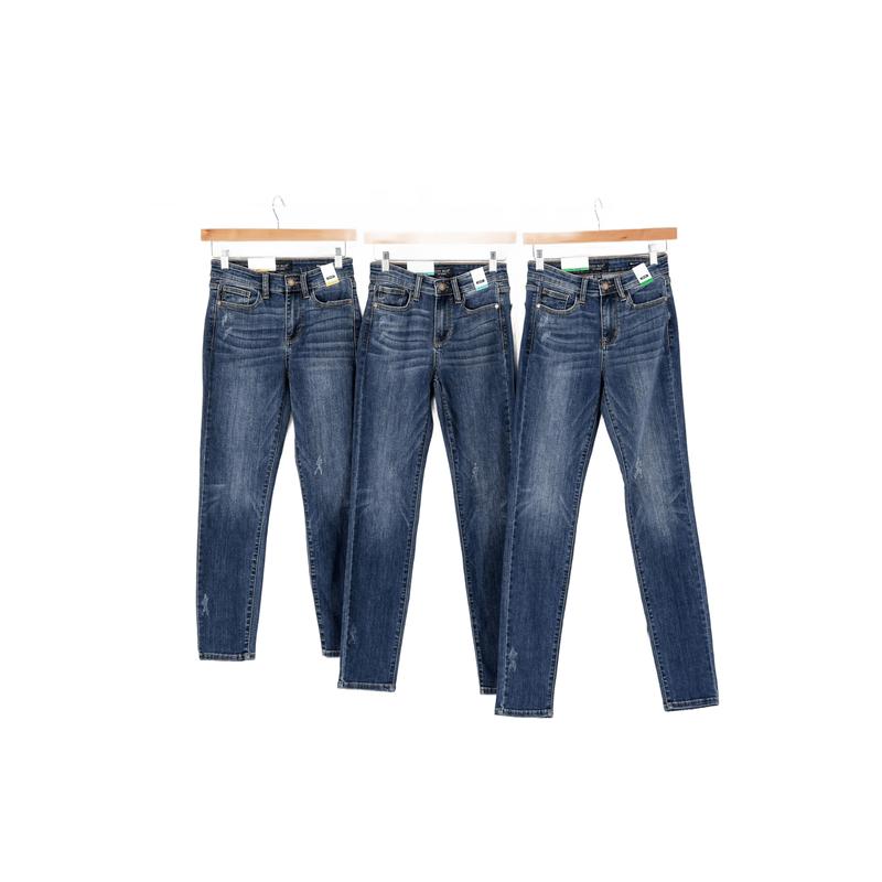 Judy Blue Meant To Be  Mid Rise Dark Wash Relaxed Fit Jeans (Multiple Inseams)