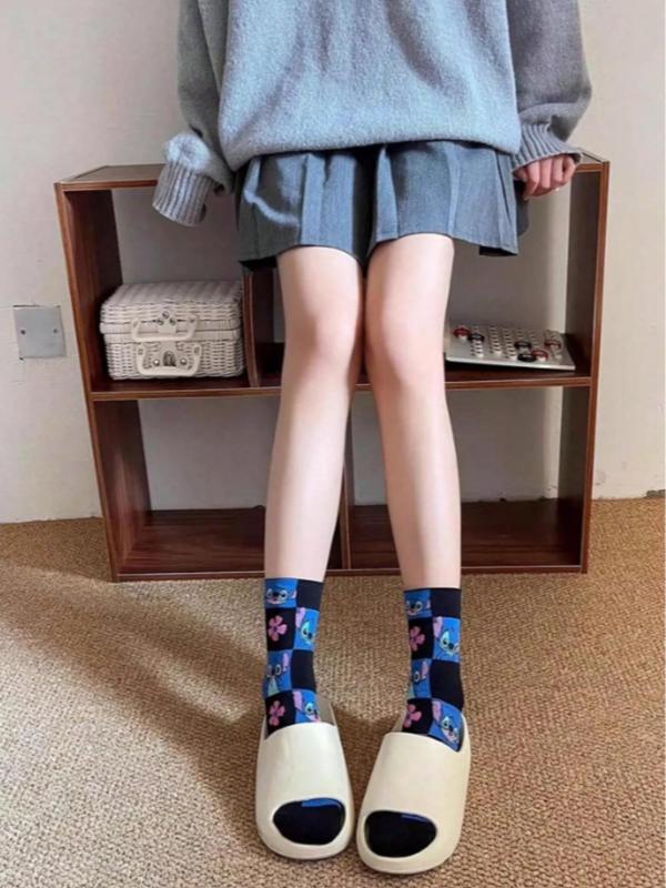 Random Cartoon Print Crew Socks, Cute Comfy Breathable Mid Tube Socks for Women & Men, Stylish Socks for Daily Wear