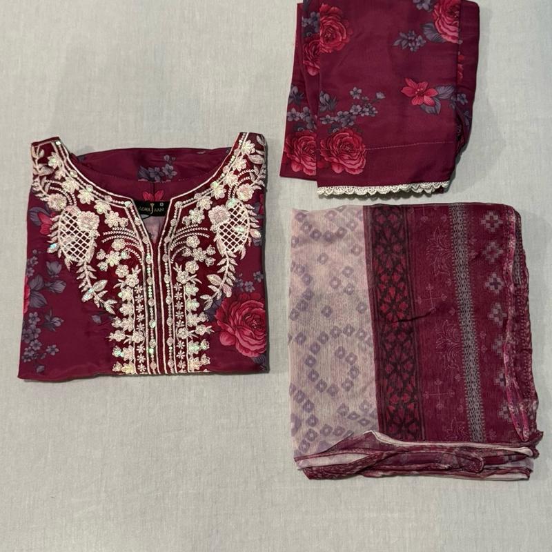 Pakistani Women's Lawn Suit with Chiffon Dupatta - 3 Piece Set - Traditional, Dress