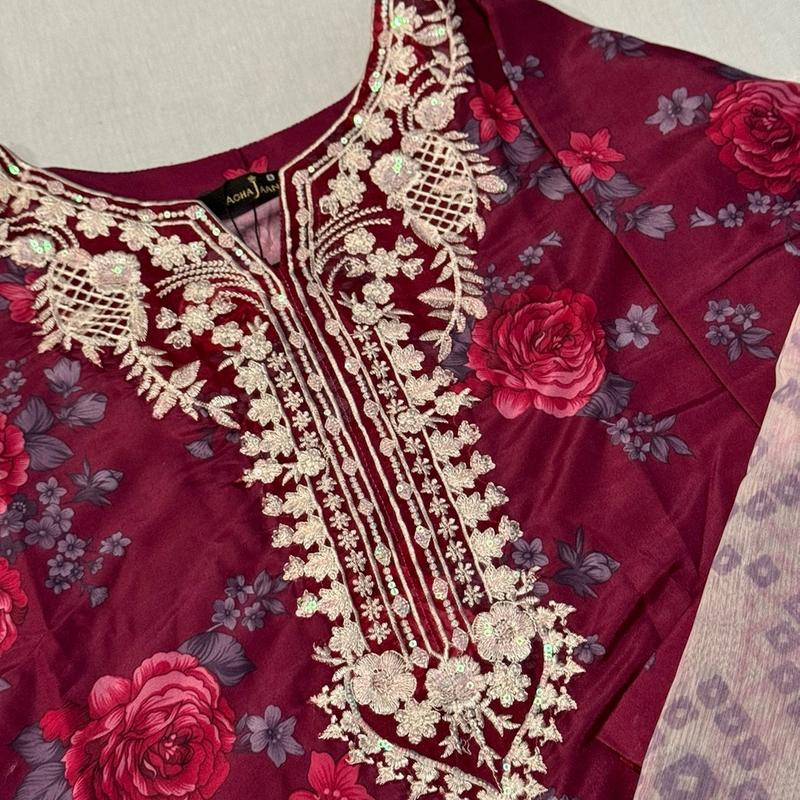 Pakistani Women's Lawn Suit with Chiffon Dupatta - 3 Piece Set - Traditional, Dress