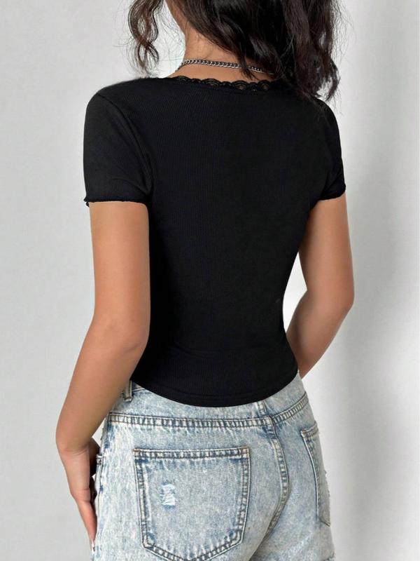 Women's Contrast Lace Bow Decor  Crop Tee, Casual Short Sleeve Square Neck T-shirt for Daily Wear, Ladies Clothes for All Seasons