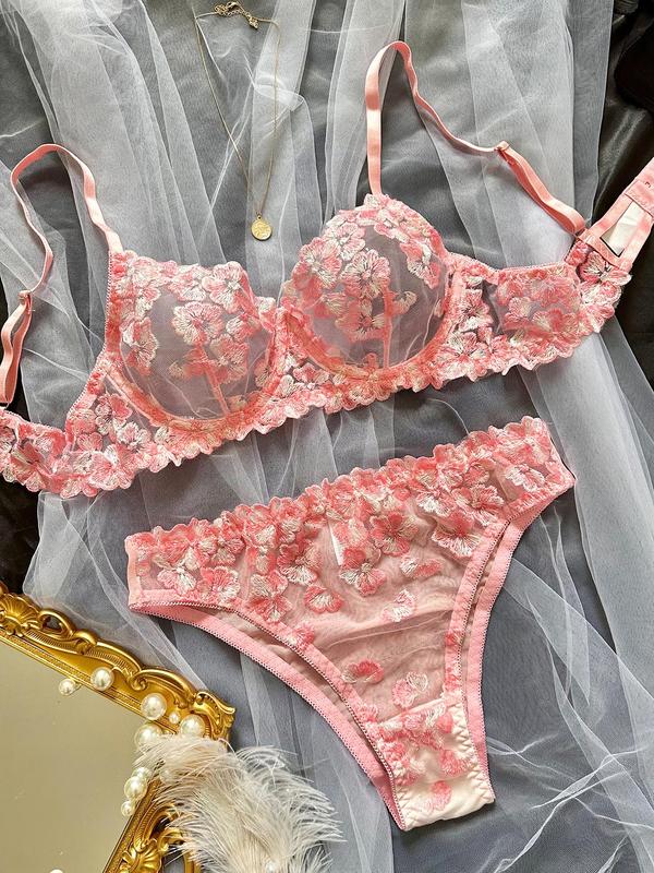 Women's Floral Embroidery Sheer Tulle Lingerie Set, Sexy Comfort Push Up Bra & Thong Panty for Daily Wear, Women's Sexy Lingerie Set