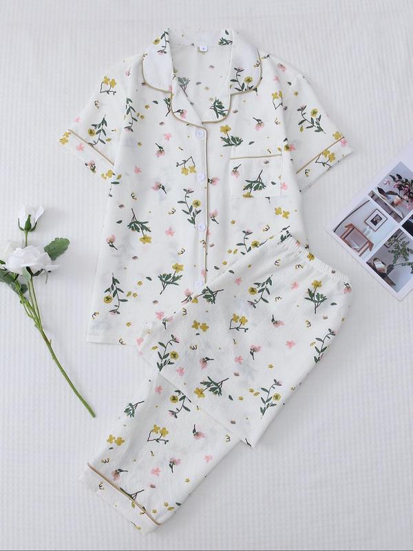 Women's Heart Print Pajama Set, Casual Short Sleeve Button Front Lapel Shirt & Pants Pj Set, Summer Wear 2024, Summer Clothes, PJs Lounge Set, Pajama Sets Women, Please Purchase One Or Two Size Up