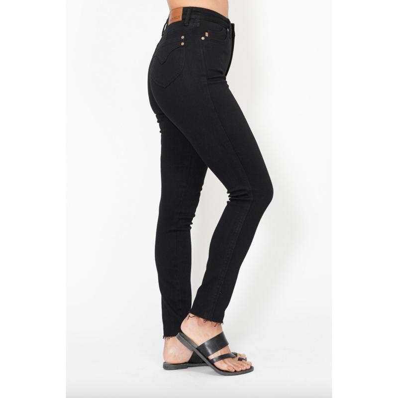 Judy Blue Tummy Control Shield Pocket Skinnies - Black